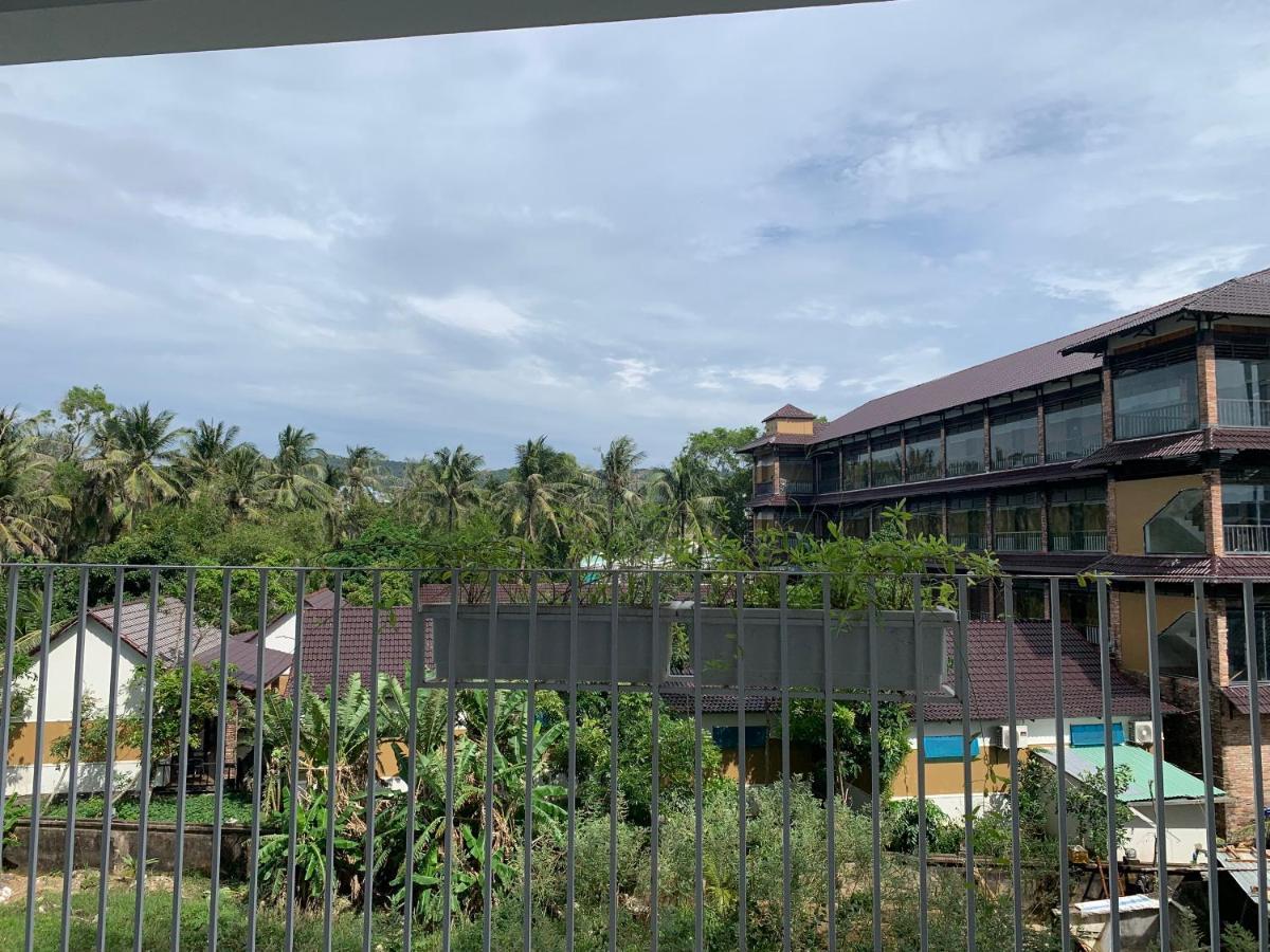 The Palmy Phu Quoc Resort & Spa מראה חיצוני תמונה